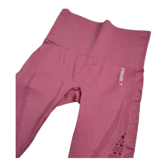 Workout GYM SHARK fitted leggings great for any activity very flattering sz Med - Picture 2 of 4